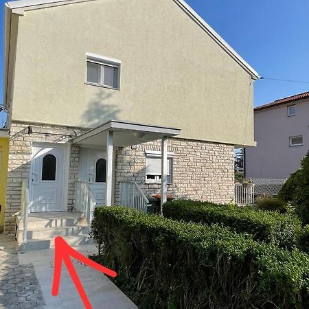 La Storia - Holiday Apartment House Zára Kültér fotó