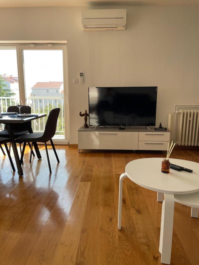 La Storia - Holiday Apartment House Zára Kültér fotó
