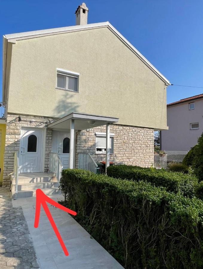 La Storia - Holiday Apartment House Zára Kültér fotó